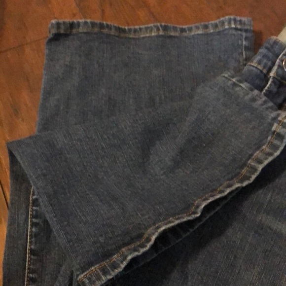 TORRID Boot cut Jeans - Picture 4 of 5